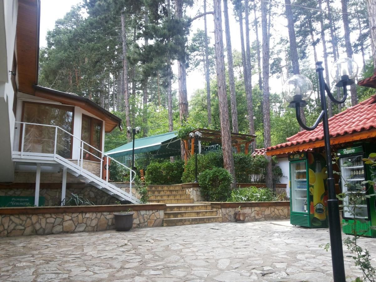 Отель Guest House Cheshmeto Кюстендил-18